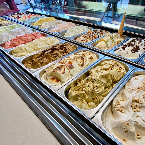 IJssalon La Dolce Borger