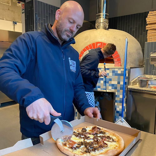 De Pizzabakkers To Go Leiden Centraal Open Times