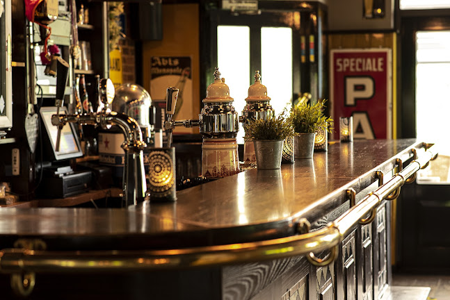 Comentarii opinii despre De Hessenkar, Eeterij-tapperij