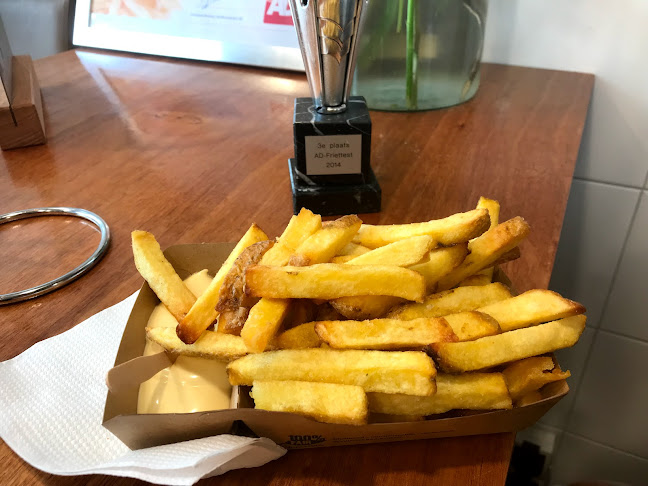 Vlaams Friteshuis Loket 13