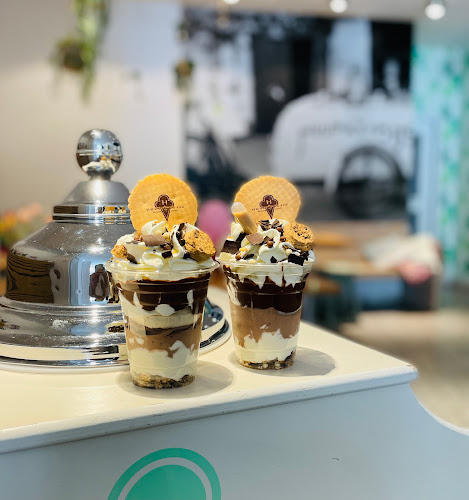 Huupkens IJssalon - Weert