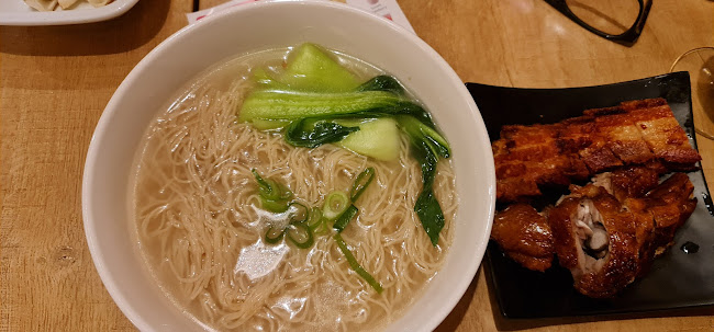 Opinii despre Full Moon Express (Hong Kong BBQ - noodle soup) în Den Haag - Horeca