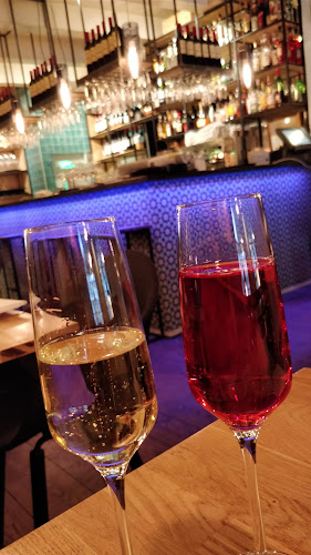 Comments and reviews of Proto - Restaurant