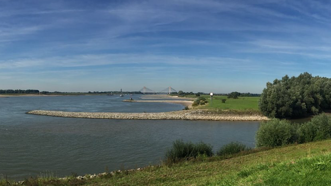 Cafetaria Big Bread Waalzicht - Horeca