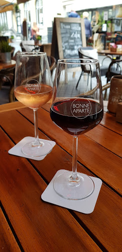 Bonne Aparte Phone number