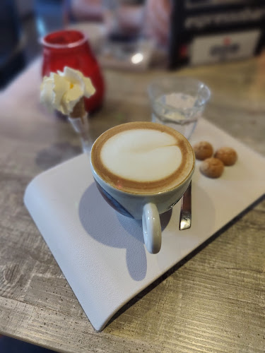 Comentarii opinii despre Zinn Zoetermeer