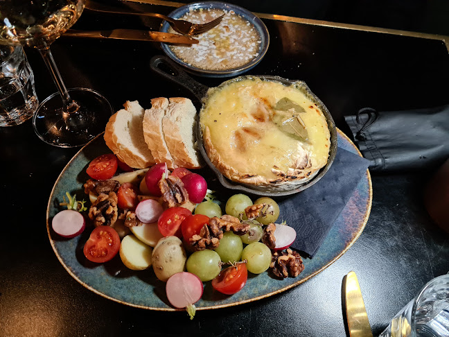 Comments and reviews of Café de Florèz