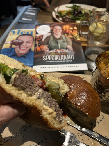 Opinii despre Brownies & downieS Emmen în Emmen - Horeca