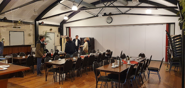 Comentarii opinii despre De Holle Eik; Zalencentrum, Eetcafé