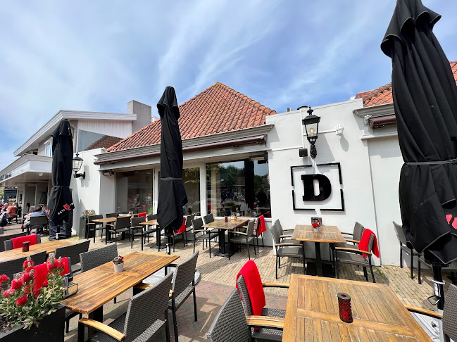 Davila's Kitchen & Bar