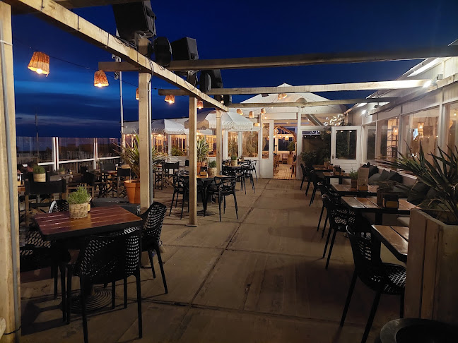 Opinii despre Strandpaviljoen SandCbar în Katwijk aan Zee - Horeca