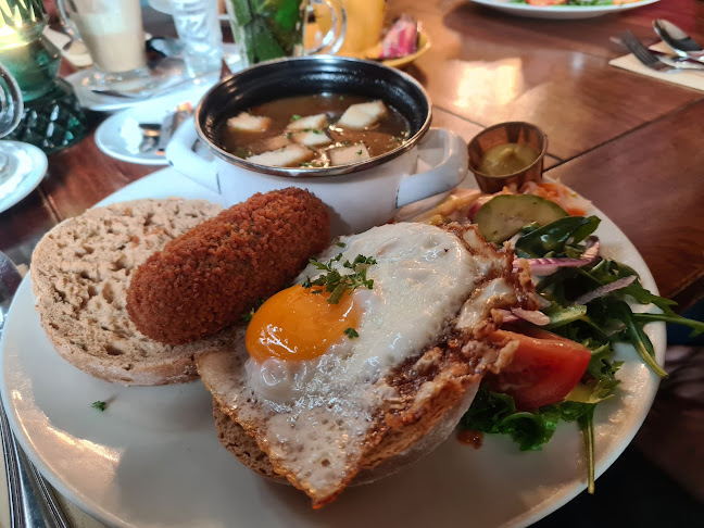 Grand Cafe Xity Phone number