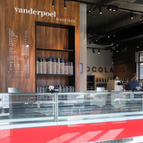 van der Poel ijssalon