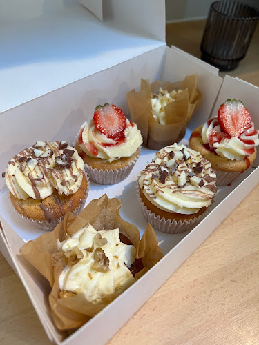 Goud Eten Phone number