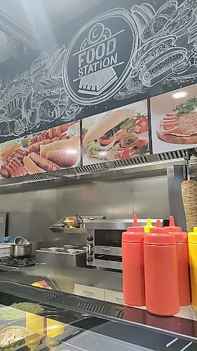 Food Station - Delft