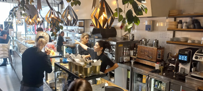 Comments and reviews of Ekmekci zuidplein