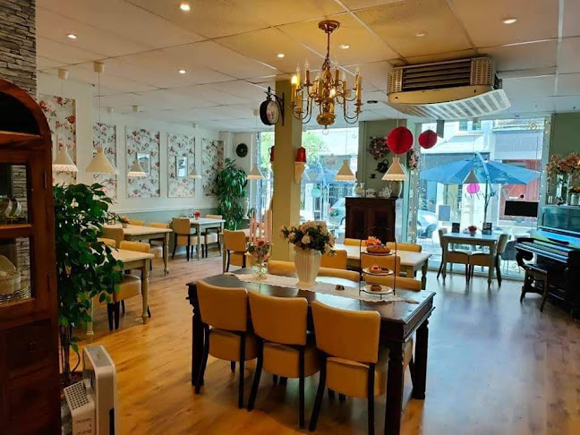 Di’s Lunchroom / Tearoom - Heerlen