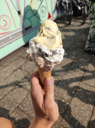 Comentarii opinii despre Pistacchio Eis