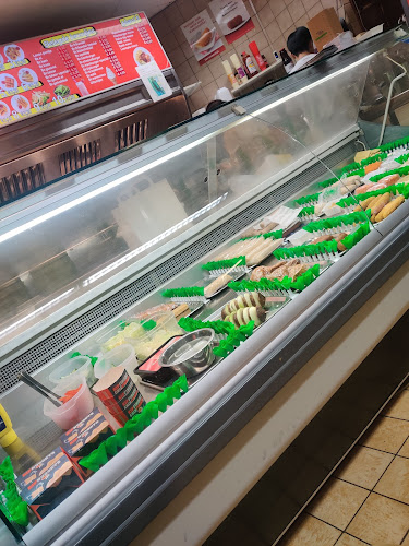 Opinii despre Cafetaria Knabbel en Babbel în Den Haag - Horeca