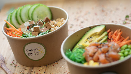 Bowls & Sticks: Poké Bowls, Ramen Noedelsoep en meer!