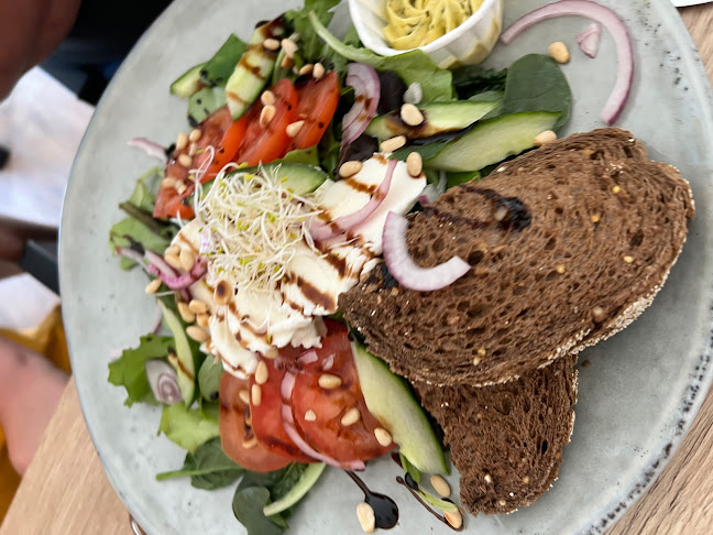Comentarii opinii despre Daelzicht - Lunchroom Hertelik hepke