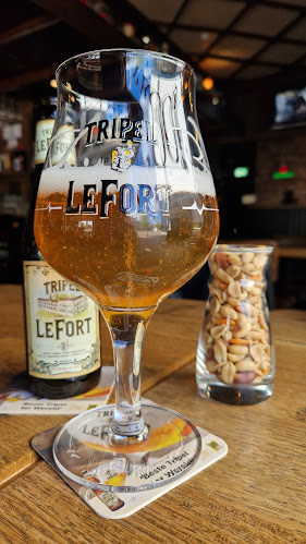 Café Proost Open Times