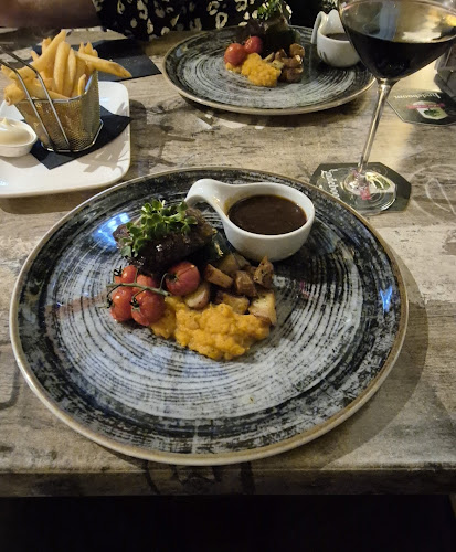 Comentarii opinii despre Café Restaurant Aan de Kirk