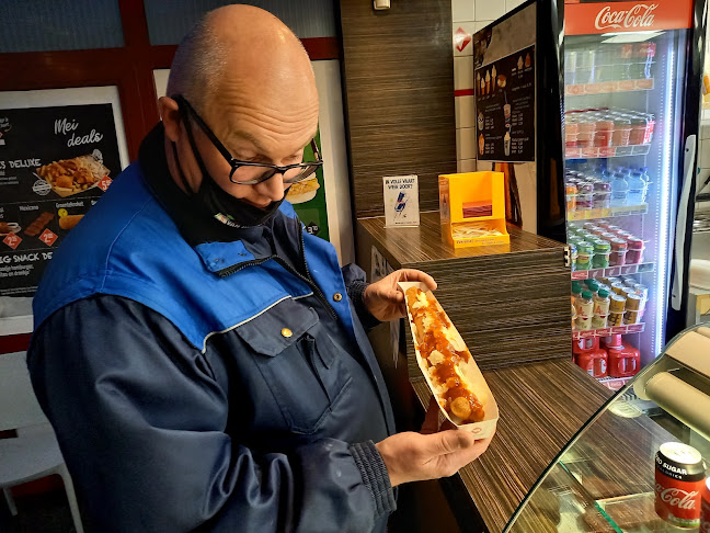 Cafetaria De Rotonde (Big Snack) Open Times