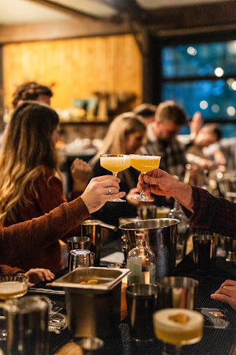 Comentarii opinii despre Cocktail Creators