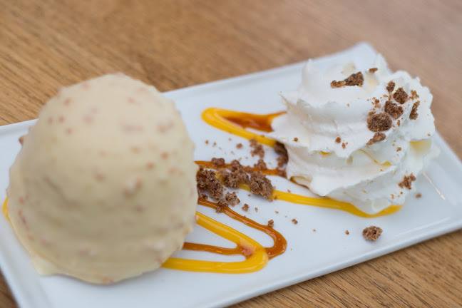 Opinii despre Restaurant 't Binnenhof - Activiteiten - Binnen en buiten speeltuin în Paasloo - Horeca