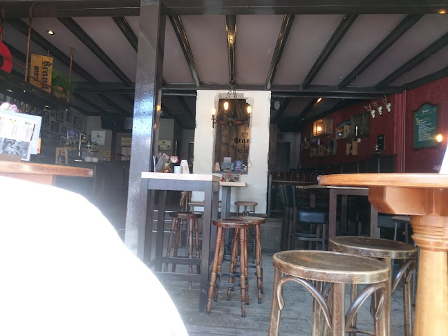 Eetcafé Des Amis Phone number