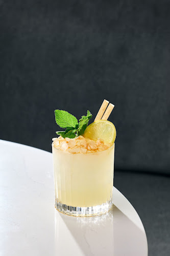 OZZO Oriental Restobar - Horeca