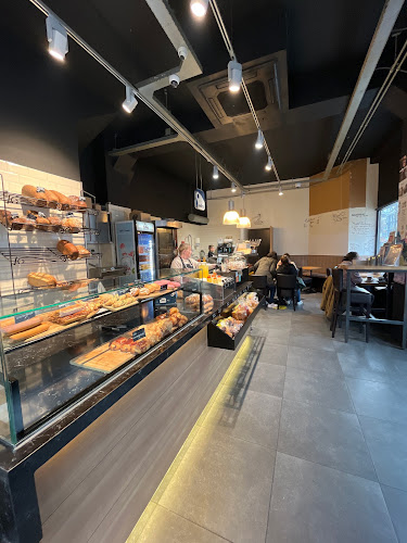 Mensink Breakfast & Lunch Café . 🍞🥖🥨🥐🥪🥯☕️🥛🥤 - Amsterdam