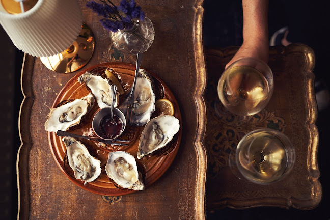 Comments and reviews of Louise Petit Restaurant