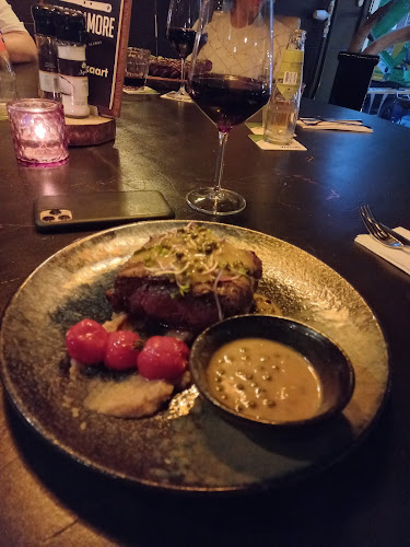 Comments and reviews of Steaks And More