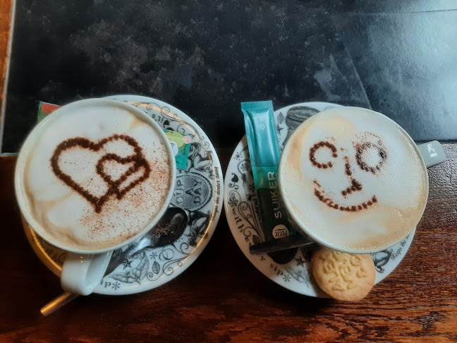 Comentarii opinii despre Grill-Restaurant & Bowling "Net Iets Anders"