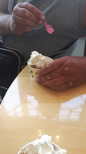 Opinii despre IJssalon Fanielje în Leidschendam - Horeca