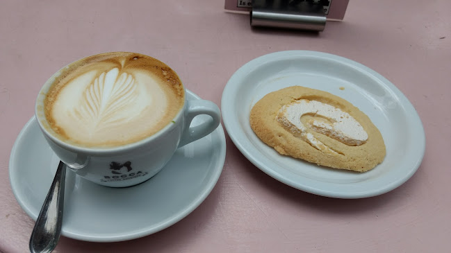 Comentarii opinii despre KLUTS koffie & vegan bakkerij