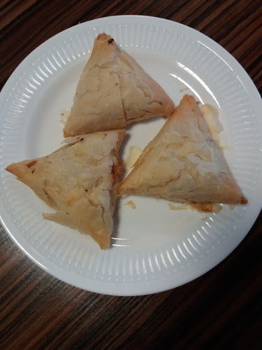 Bakkerij menara Boulangerie en Patisserie ontbijt en lunch Vuurplaat 322) - Horeca