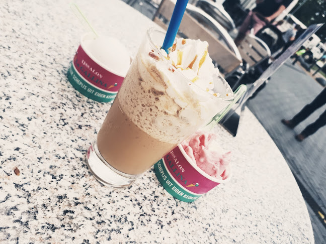 Comments and reviews of IJssalon La Gallina