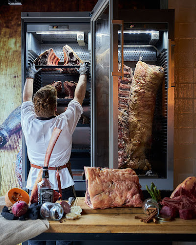 Comments and reviews of The Uptown Meat Club