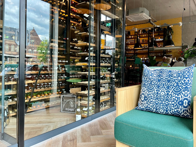 Comentarii opinii despre Aards Eetbar & Wijnwinkel