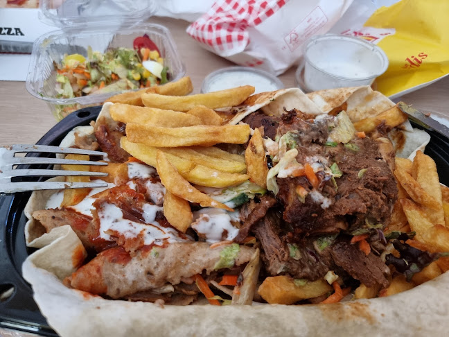 Comentarii opinii despre Familierestaurant Cafetaria De 4 Linden