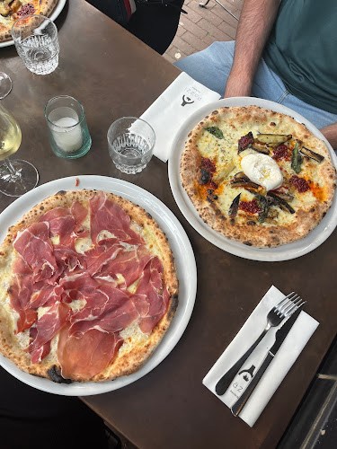 Opinii despre Pazzi De Clercqstraat în Amsterdam - Horeca