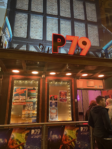 Comentarii opinii despre Onder de Moriaan