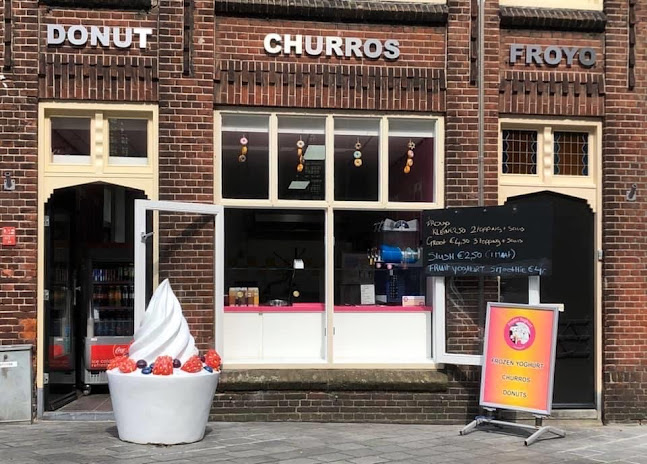 Gijs & Mien Oliebollen Churros FrozenYoghurt