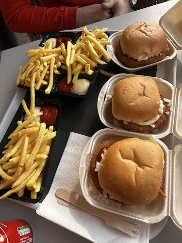 Café-partycentrum Van Haandel Phone number