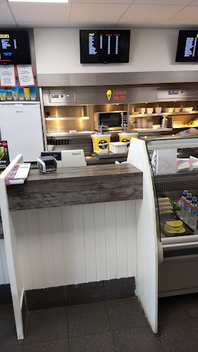 Comentarii opinii despre Cafetaria Ome Piet