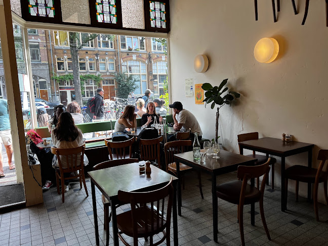 Comentarii opinii despre Collins