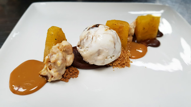 Comentarii opinii despre Dimples Restaurant | Brasserie